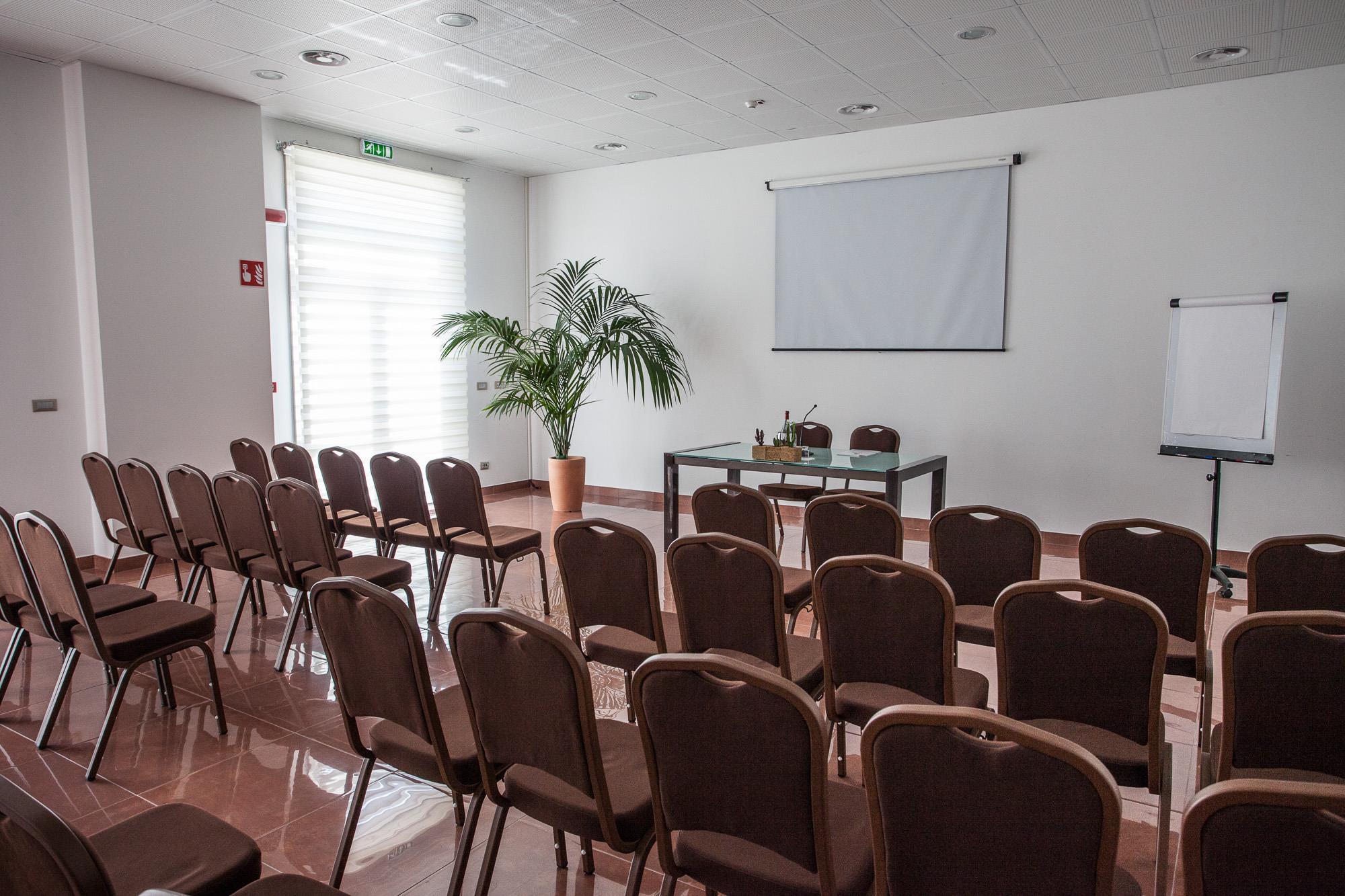 Western Leone Di Messapia & Conference