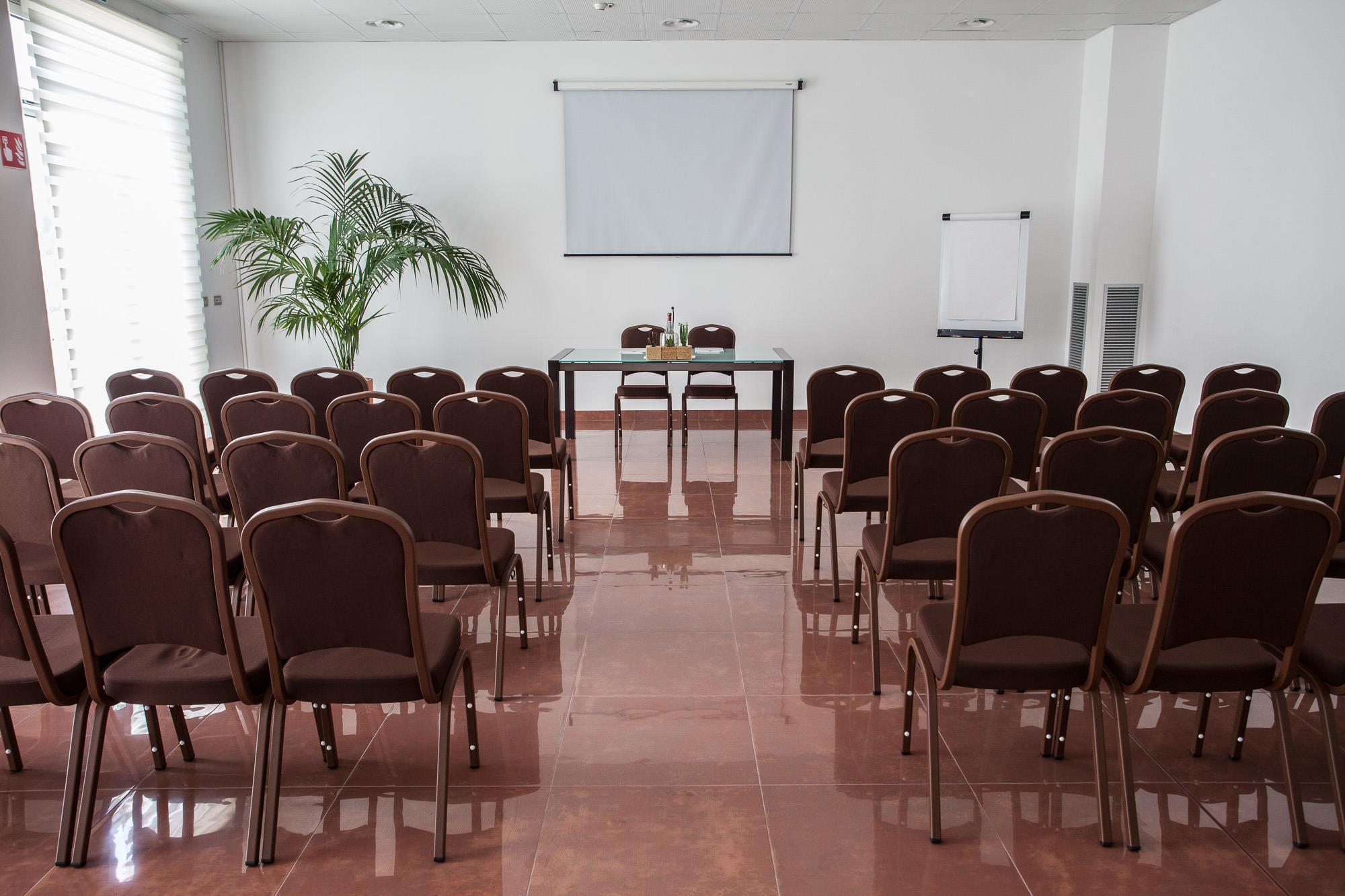 Western Leone Di Messapia & Conference Hotel