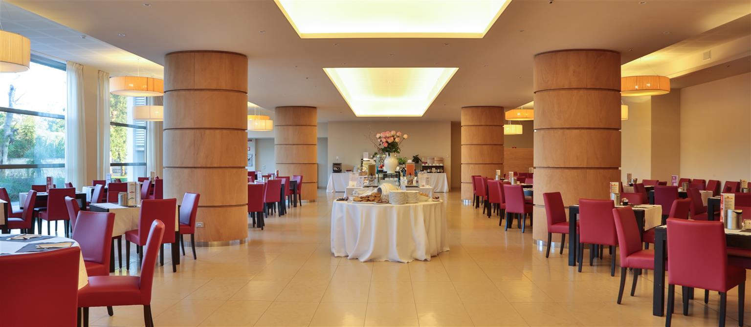 Western Leone Di Messapia & Conference Hotel 4*