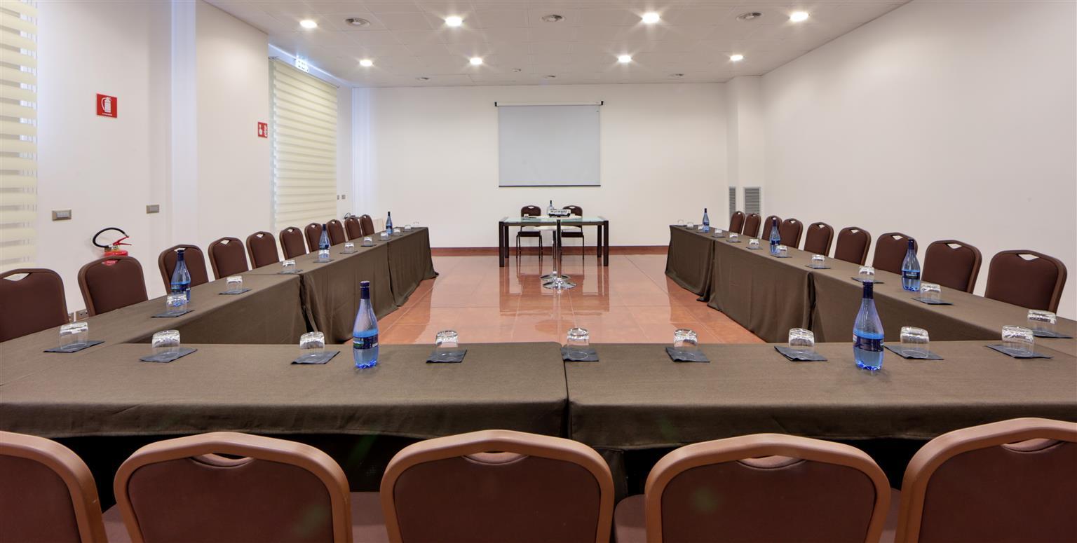 Western Leone Di Messapia & Conference Hotel 4*